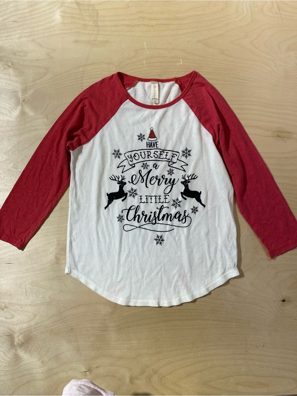 Altar'd State Red & White Raglan Merry Little Christmas Tee Small (RI)